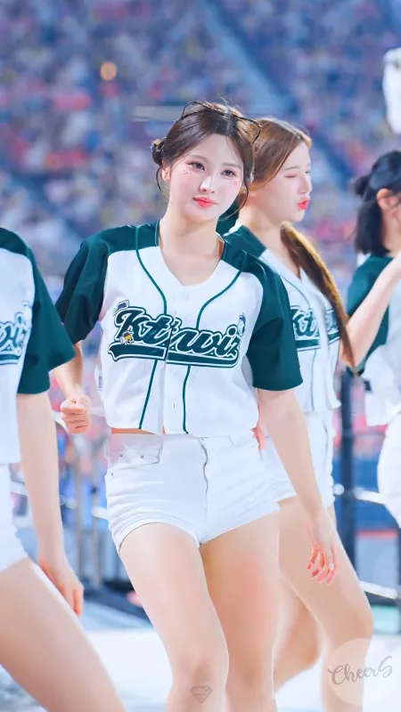 휴식기를 갖는다는 치어리더 김정원.jpgif | 인스티즈