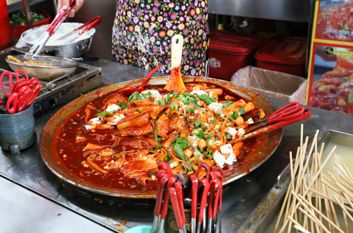 부산에서 포크X 집게O로 떡볶이 먹는 이유 | 인스티즈