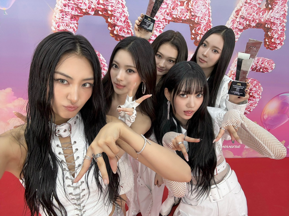 미야오 팬들한테 반응 좋은 요즘 미야오 헤메코 폼.jpg | 인스티즈