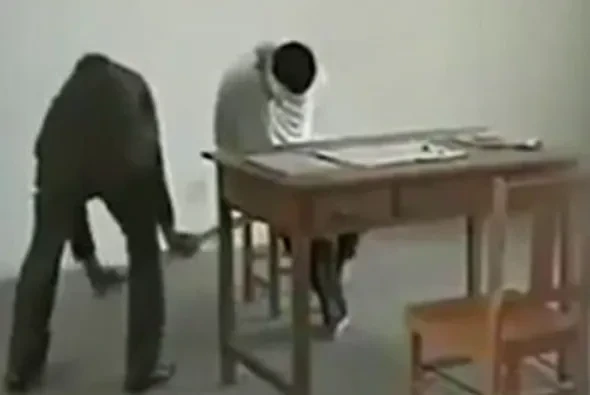 국가전복혐의로 북한에 억류되어 식물 인간이 된 미국 대학생 | 인스티즈