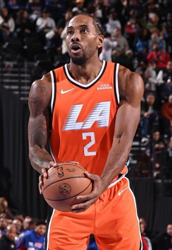 검은 조던, 개장수, 뒷돈신 카와이 레너드 오늘 스탯 | 인스티즈