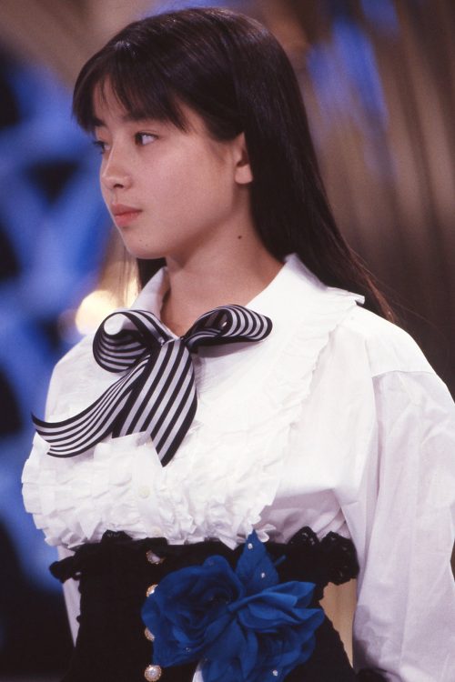 약혼 두 달만에 파혼하고 불륜설까지 나돌아서 거식증 걸리고 활동중단 했던 일본 인기 여배우 | 인스티즈