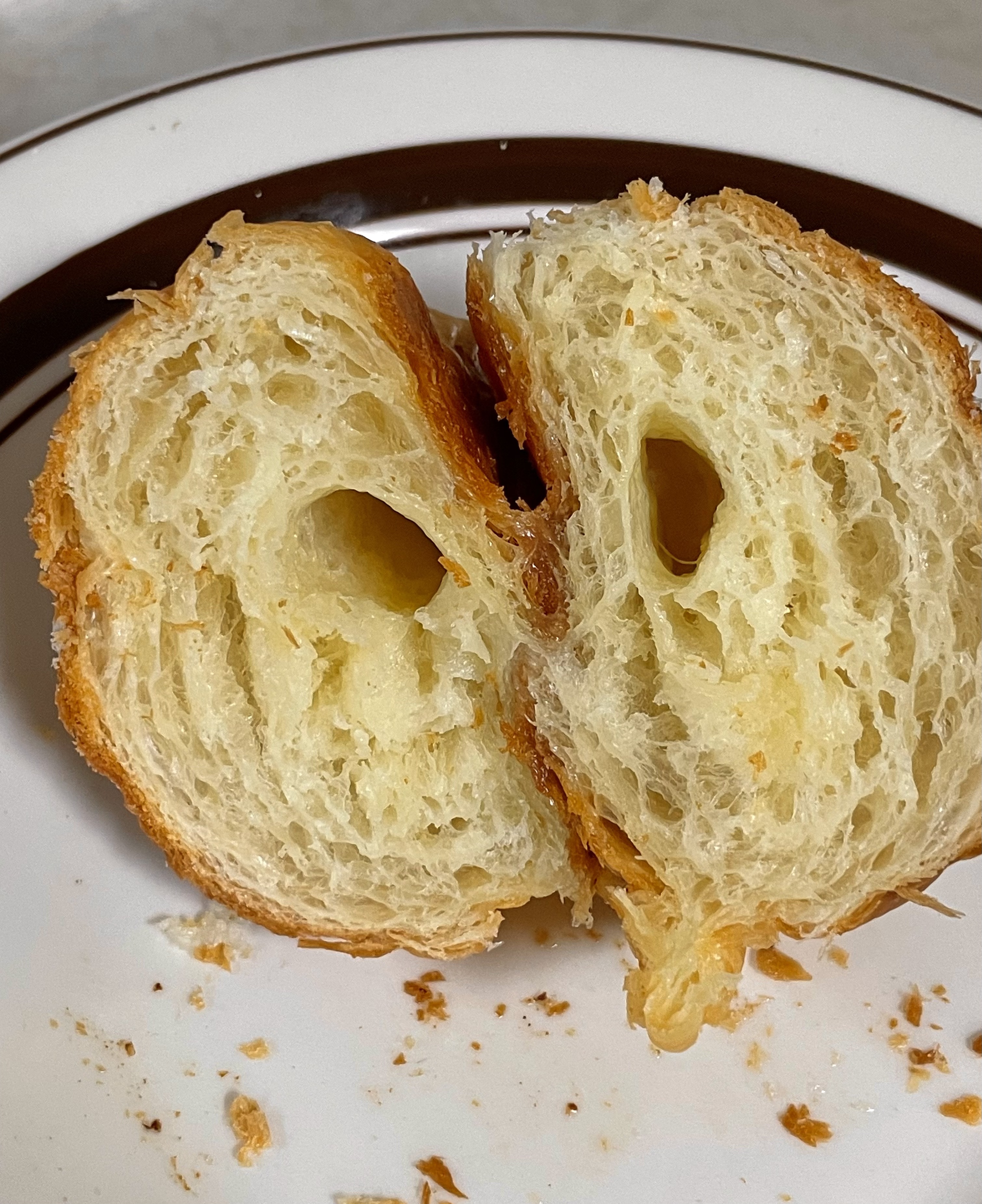 영종도에서 히트친 하루 7천개를 판매한 소금빵집 | 인스티즈