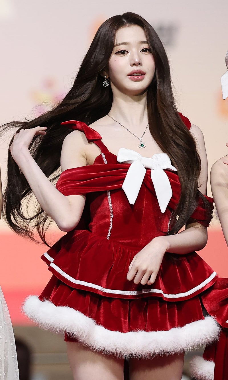 장원영 "홍콩은 좋아하는 나라” 발언에 中 누리꾼 발끈…불매 운동 조짐도 | 인스티즈