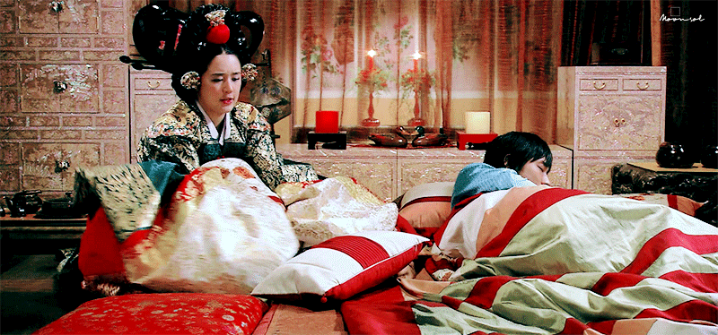 드라마 궁 리메이크되면 온갖 존예 한복 나올거고 그거 외국인들이 많이 볼거란 생각에 기분 좋은 달글 | 인스티즈