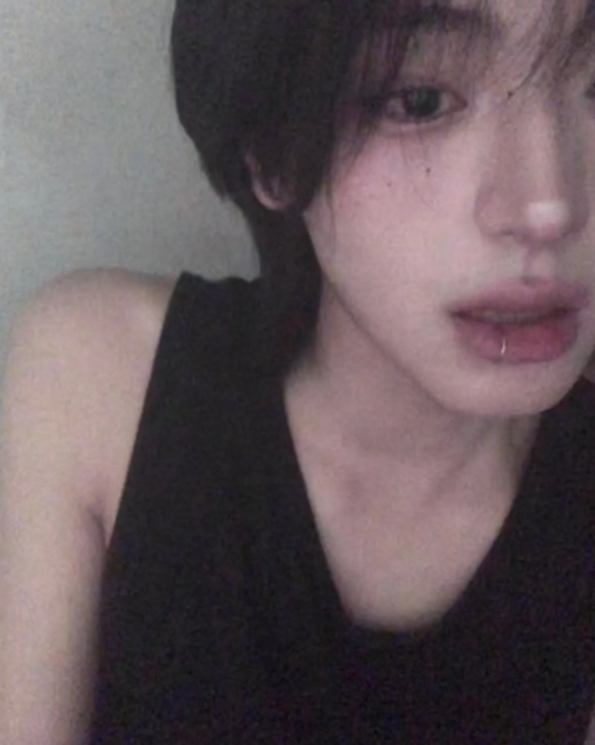 오늘 데뷔하는 키 185 군필 미소년 | 인스티즈