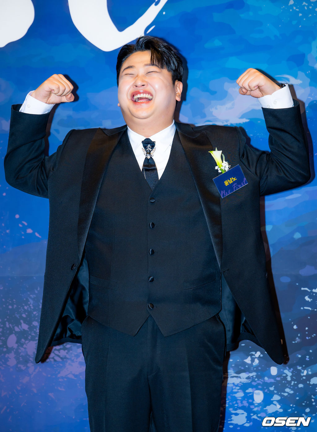 리디남주 스타일로 차려입은 셰프 | 인스티즈