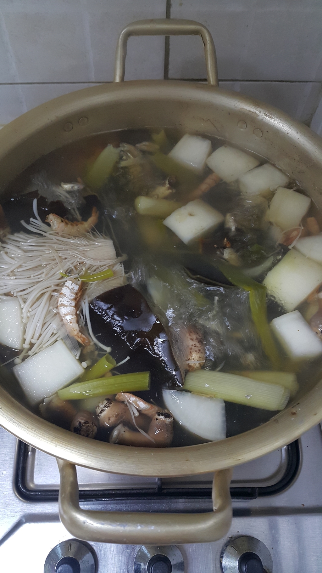 인터넷에서 본 국수 중 역대급 국수 | 인스티즈