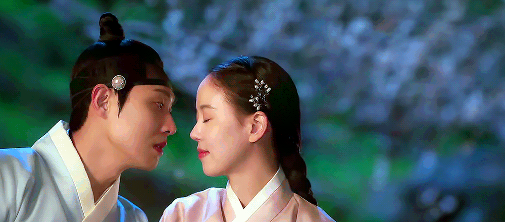 한복입고하는로맨스가최고라고생각함 | 인스티즈