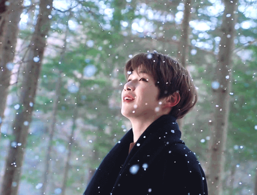 ?가온 기다리면서 심심한 밤이 뿌리는 강다니엘 짤털? | 인스티즈