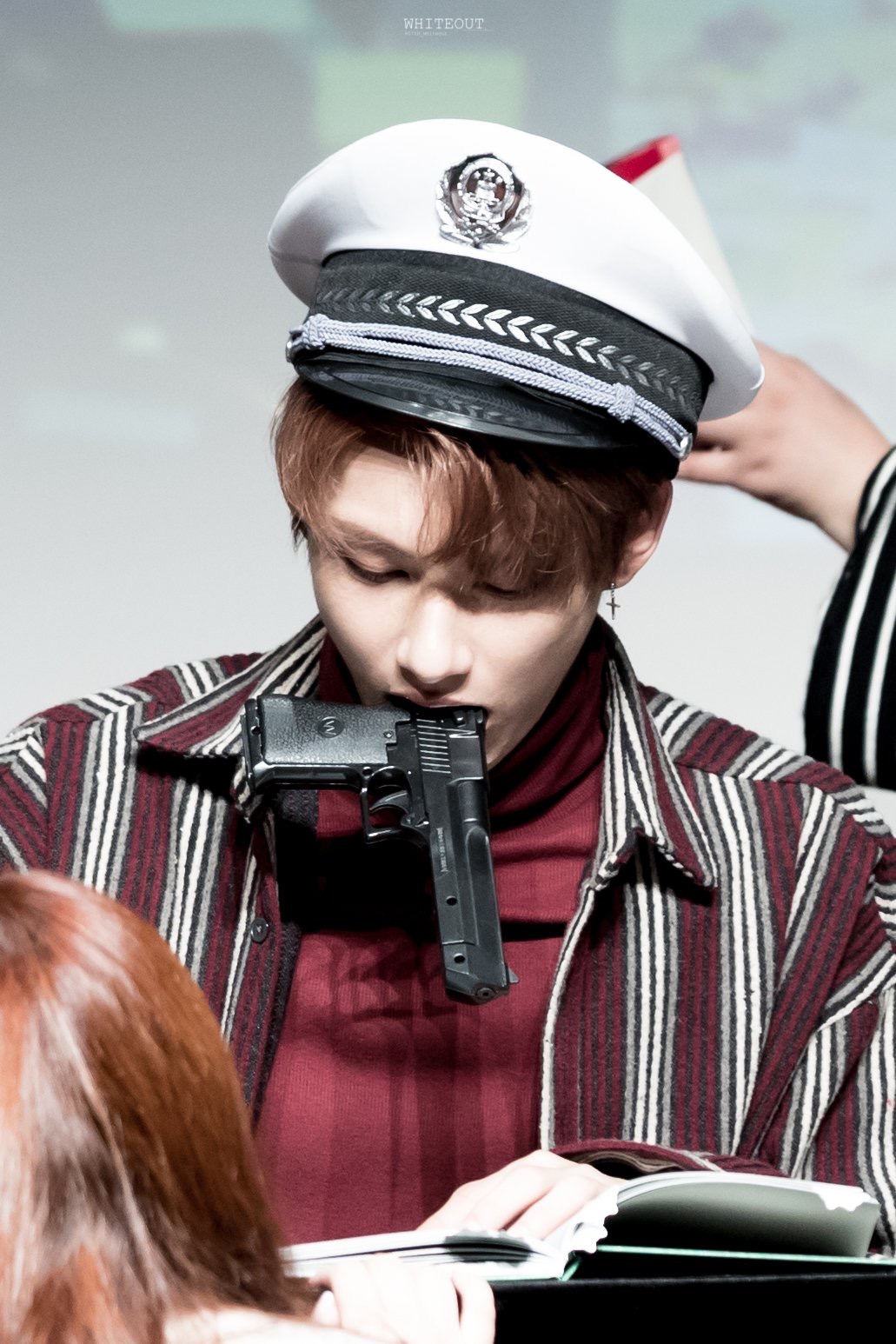 세븐틴 휘라리 보고가세요 | 인스티즈