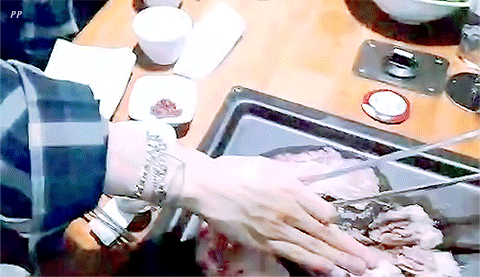 방탄 슈가 당신 뭐야..아악 | 인스티즈