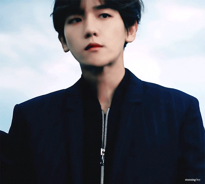 진짜 백현 눈화장 안한 거 심하게 좋다..ㅠㅠㅠㅠ gif | 인스티즈