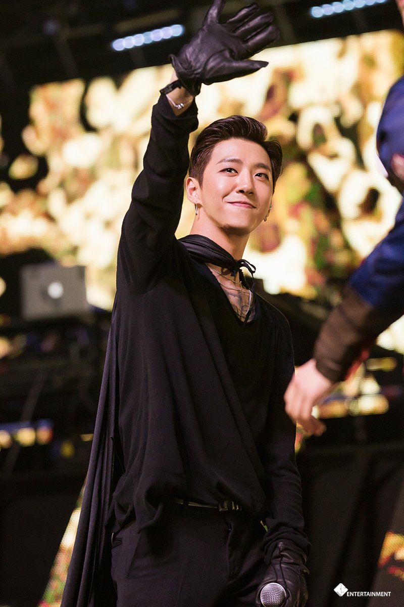 웃는 게 어쩜 이렇게 예쁨....? | 인스티즈