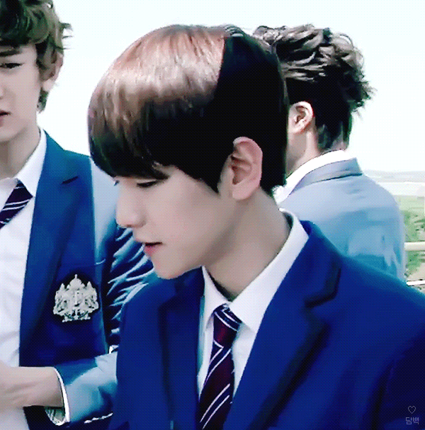 백현... 제 첫사랑인디요 ....ㅜ 흑 | 인스티즈