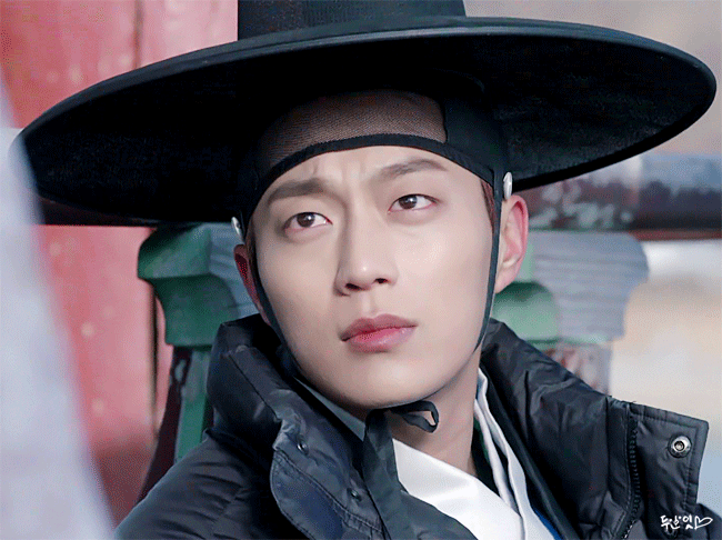 정색하는 윤두준을 보게해주시면.. 감사합니다.. | 인스티즈