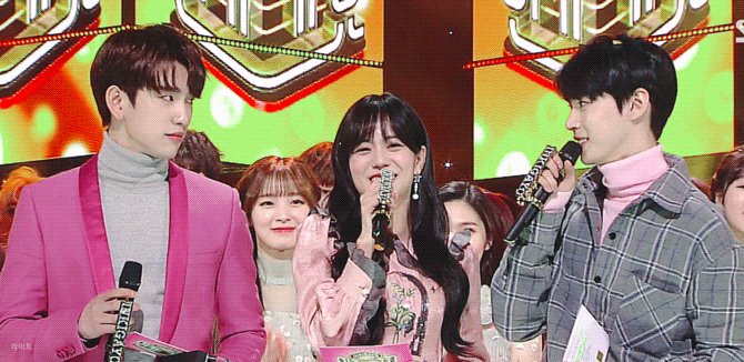 엽떡 먹은 기념 ㄹㅊ 엔시티 U | 인스티즈