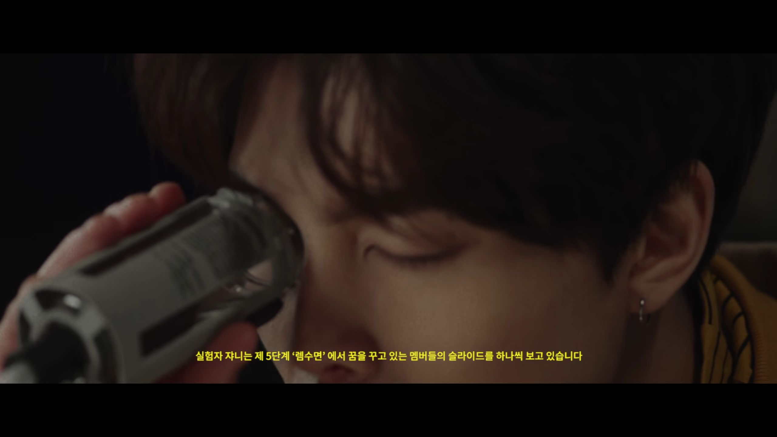 큰방여러분이것좀보세오 엔시티 without you 뮤비에 재현이자고있음ㅠㅜㅠ | 인스티즈