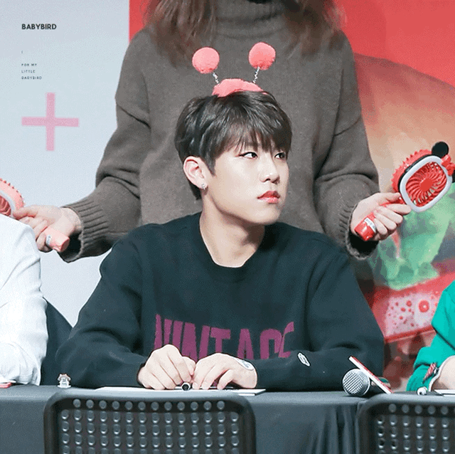 박우진 흑발파는 나만 있냐 | 인스티즈