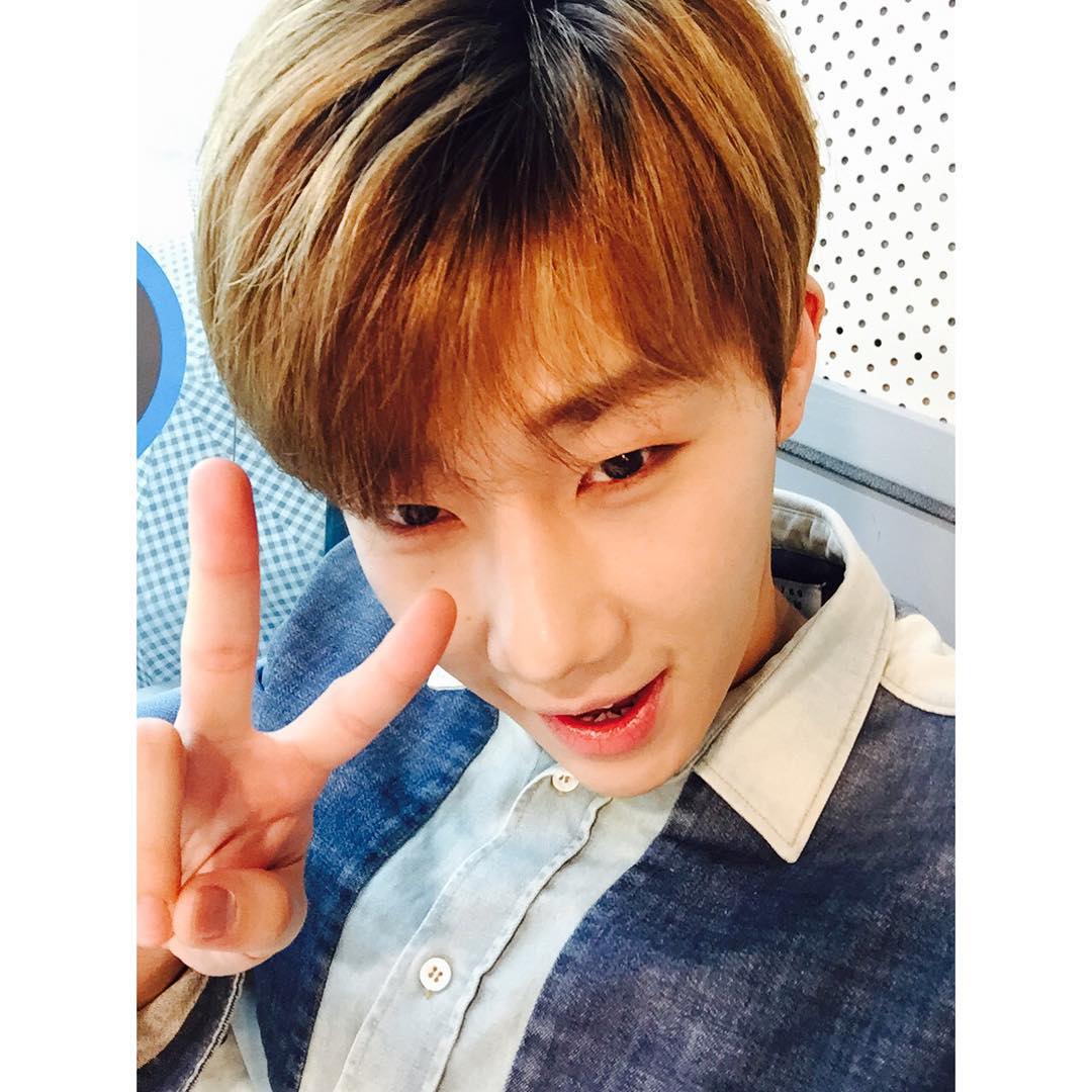 뒷북이지만 사진 찾은 게 아까워서 올리는 성규 치아 | 인스티즈