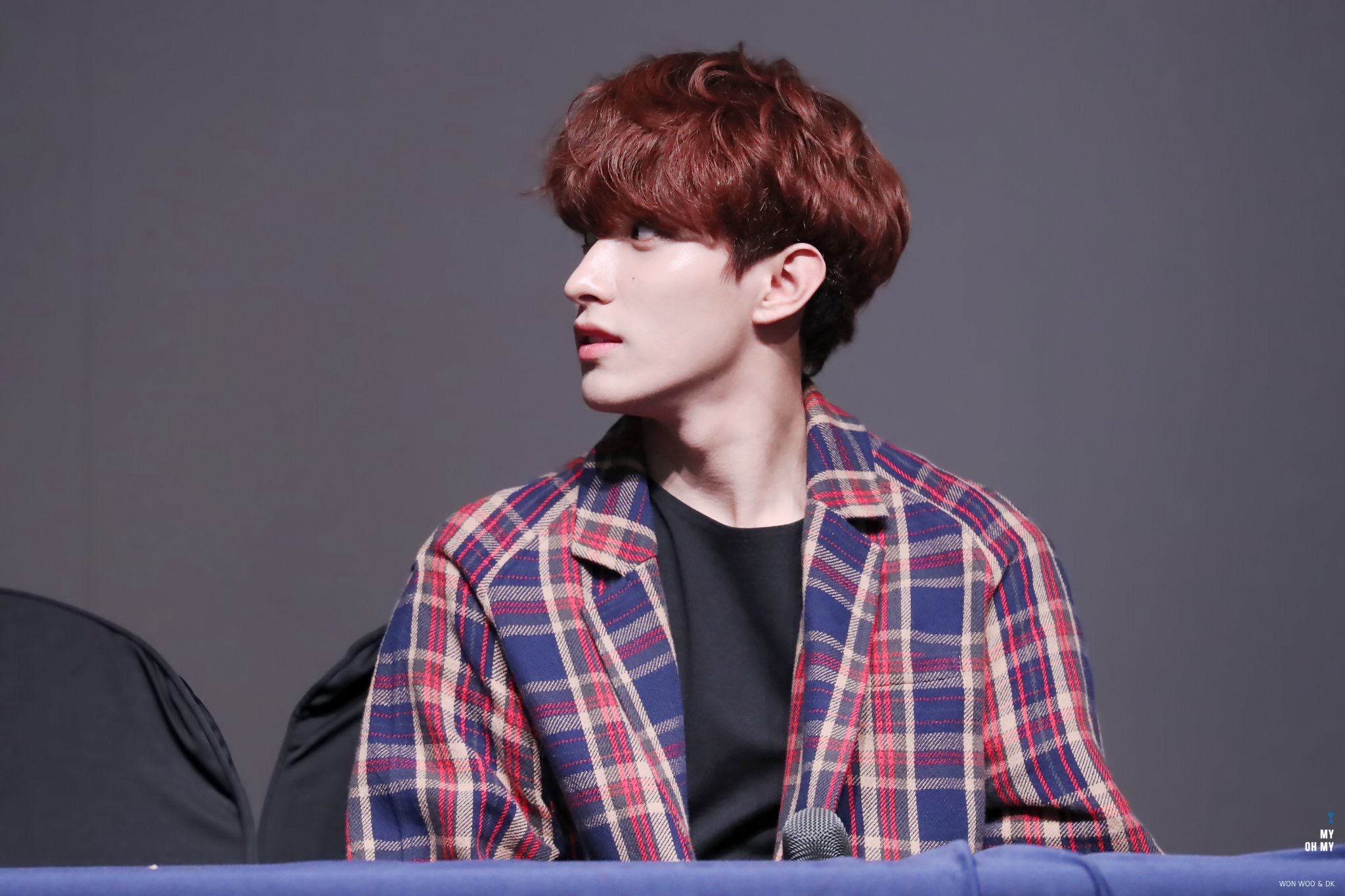 진짜 본진 덕후렌즈 빼고 봐도 | 인스티즈