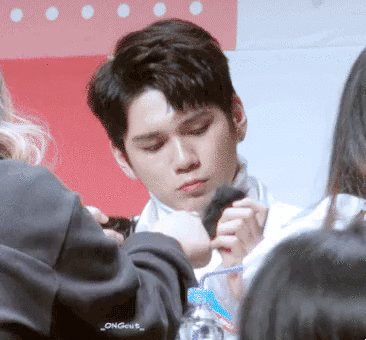 아 옹성우 팬싸 배 찢어져 진짜 | 인스티즈