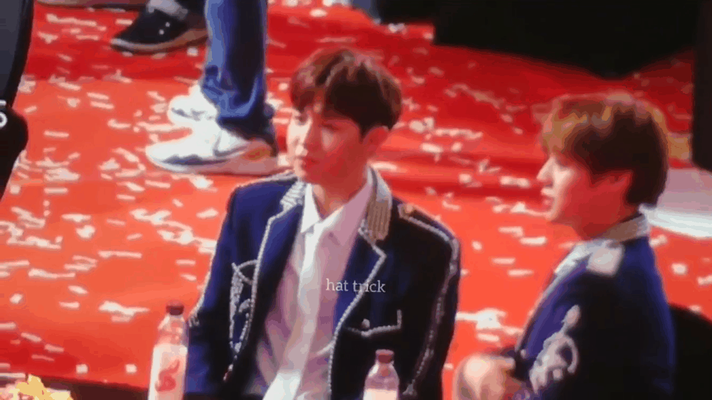 지훈이랑 재환이 타돌 춤추는 거라던데 이거 누구춤이래?? | 인스티즈