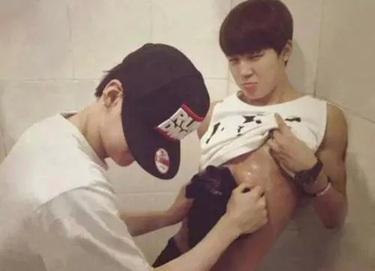 ㄱ 국민봇 11만팔에 뉴욕타임즈 컾링 기사도 나고 슈짐 뷔민 대 메이저에 | 인스티즈