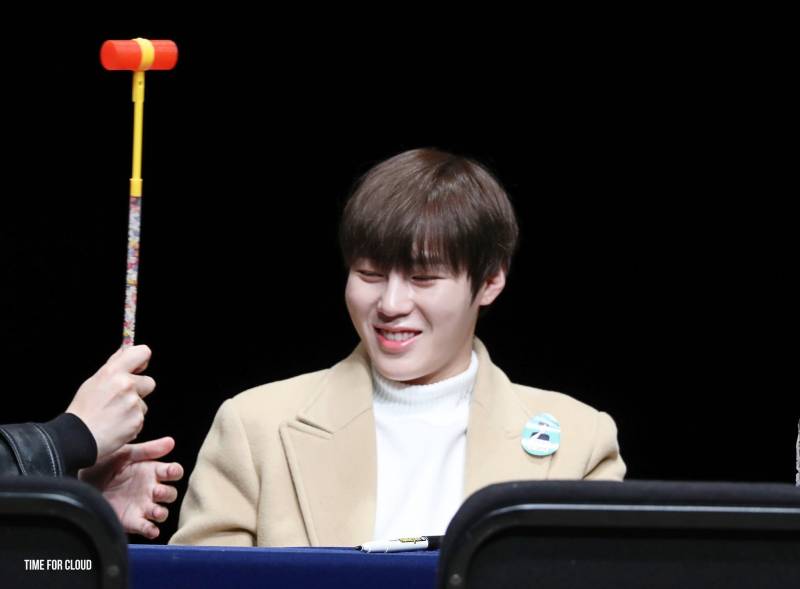 내가 하성운을 좋아할 수 밖에 없는 이유들과 기억에 남는 성운이의 멋진 말 .txt | 인스티즈