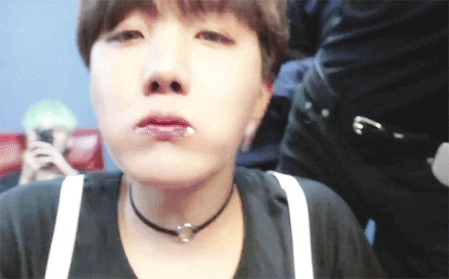 방탄팬들 사이에서 전설 아닌 레전드로 내려오는 날 | 인스티즈