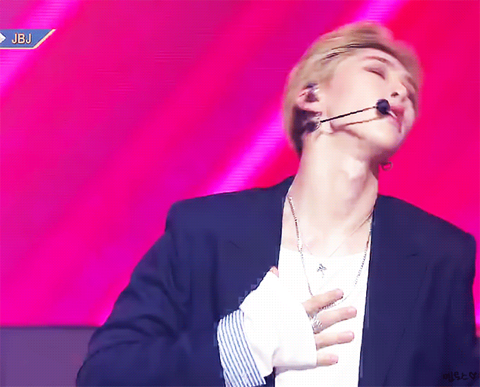 그럼 남돌 데뷔곡 섹시갑은 우리 시켜조 | 인스티즈