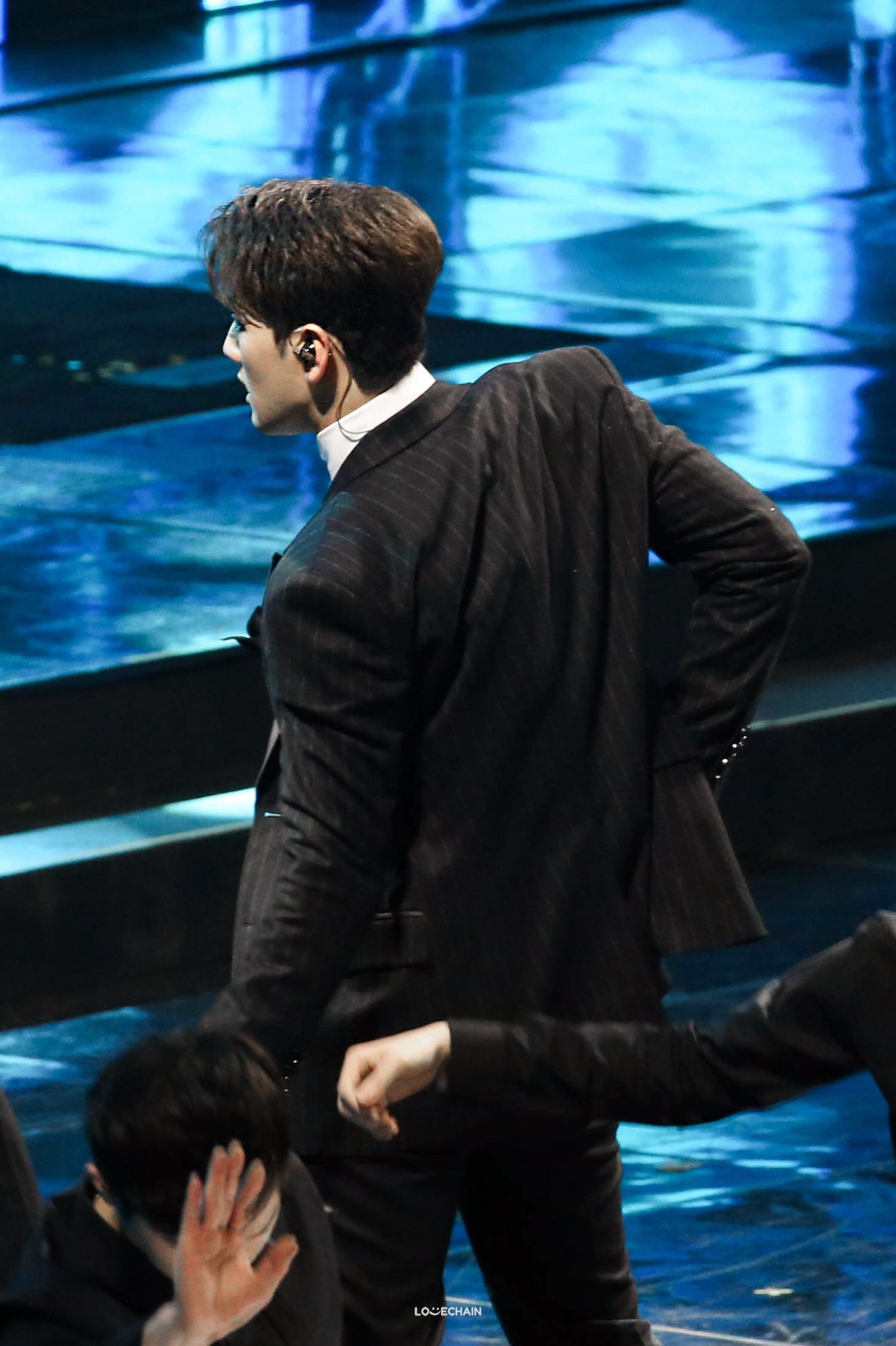 ㄹㅊ 남편 나오면 자러갑니다 | 인스티즈