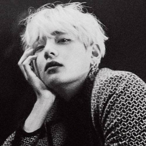 뷔 진짜 얼굴 잘한다 잘한다 했더니 겁나 잘하는거 보고 갈래 | 인스티즈