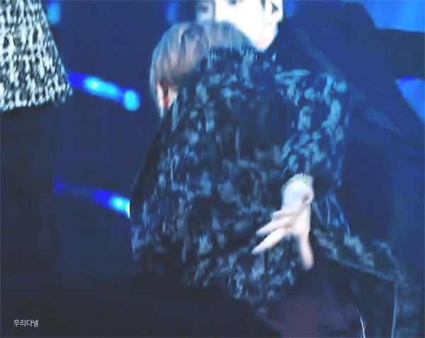 키알이 울려서 하는 얘기지만 강다니엘 핸존미 삼천만 의상은 처음봤을 때 내 눈을 의심함 | 인스티즈