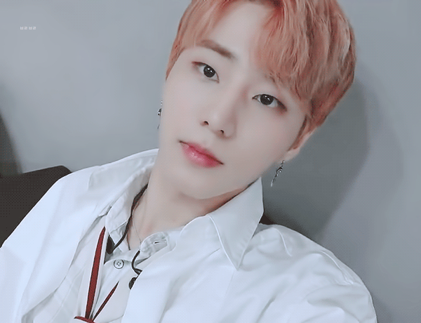 자기전 올리는 최애 | 인스티즈