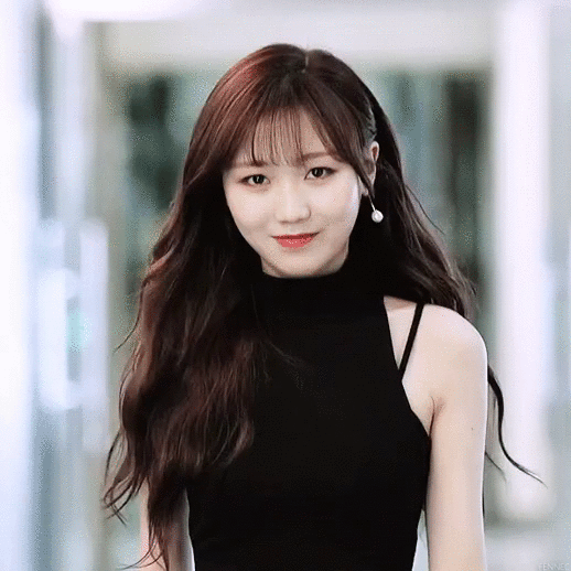 와 류수정 어깨라인 대박이다 | 인스티즈