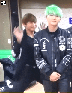 방탄소년단은 지들끼리 꺄르륵거리고 서로 좋아죽는다 | 인스티즈