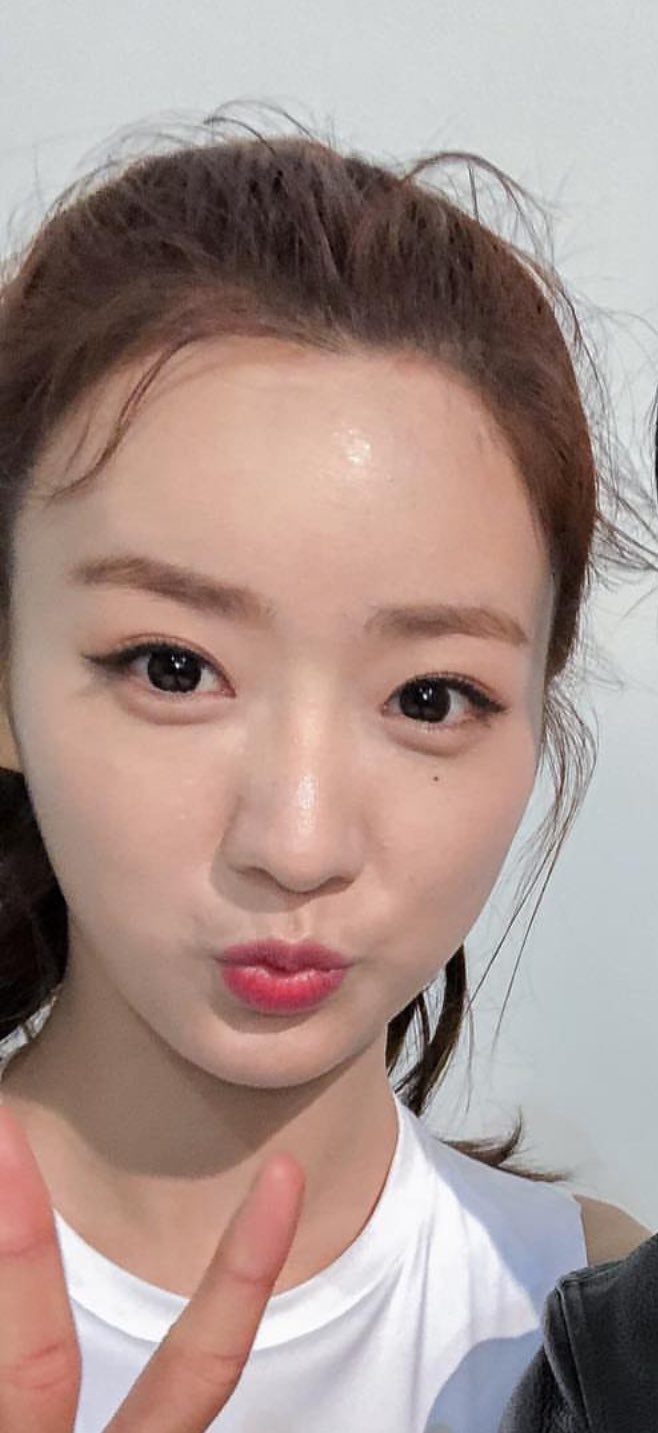 윤보미 보고 싶다 !!!!!!! | 인스티즈