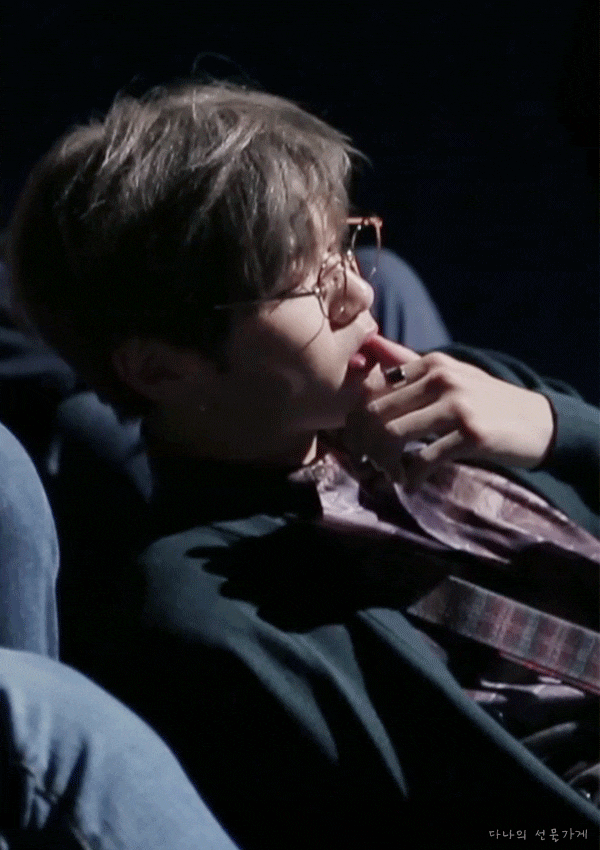 🍑내가 보고싶어 올리는 다니엘 녤이 짤털🍑 | 인스티즈