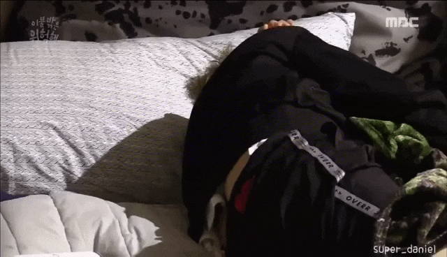 내기준 시우민 강다니엘 투샷중 제일 웃겼던 장면 | 인스티즈