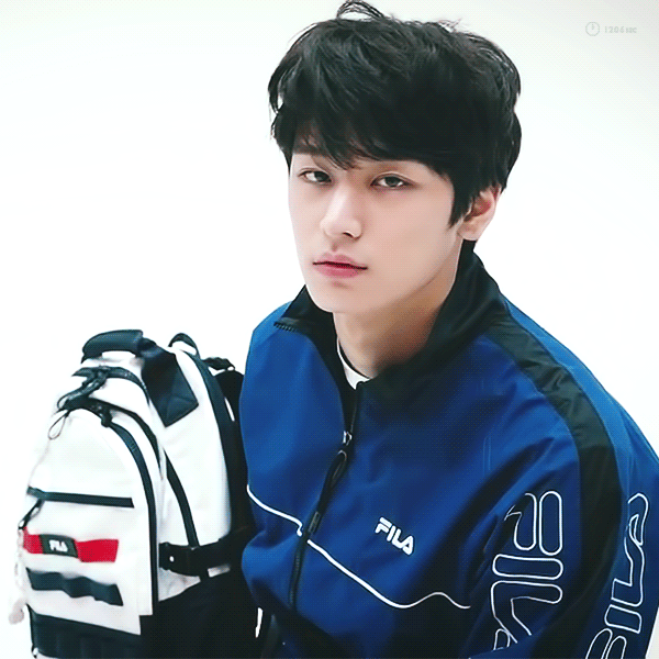 방금 도서관 그 교복남은!!! 더보이즈 주연!!!!!!!!!! | 인스티즈