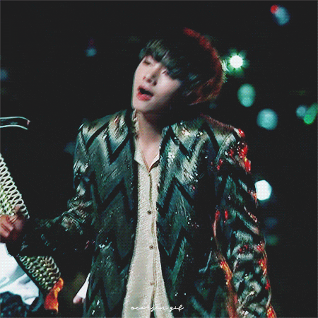 ✨ 방탄 내 화려함과 수려함의 갭.gif 🌟 | 인스티즈