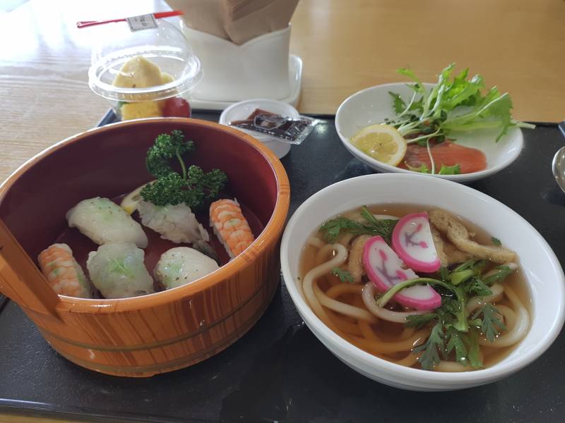 오늘 우리회사 점심이였다 | 인스티즈