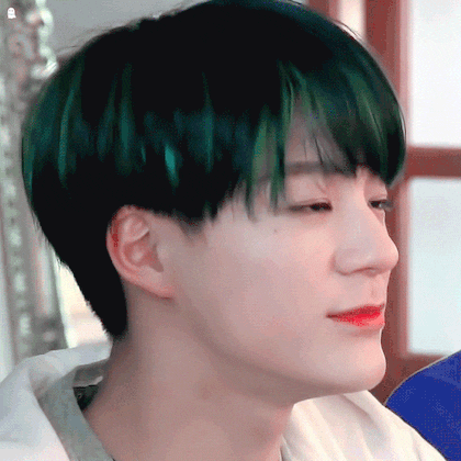 ㄹㅊ 뷔 나오면 자야지 (뷔 사진 많이 올린 타팬임) | 인스티즈