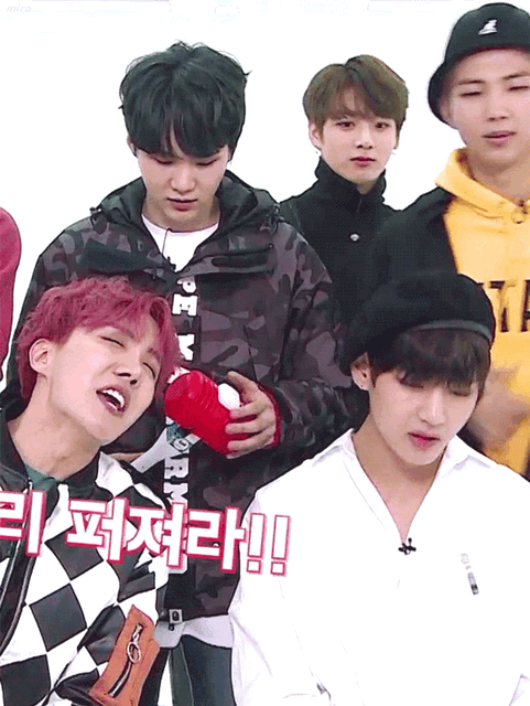 ㄱ 전정국 쳐다 보는거 설레죽음 | 인스티즈