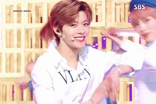 ㄹㅊ 넷이서 연말무대🐥 | 인스티즈