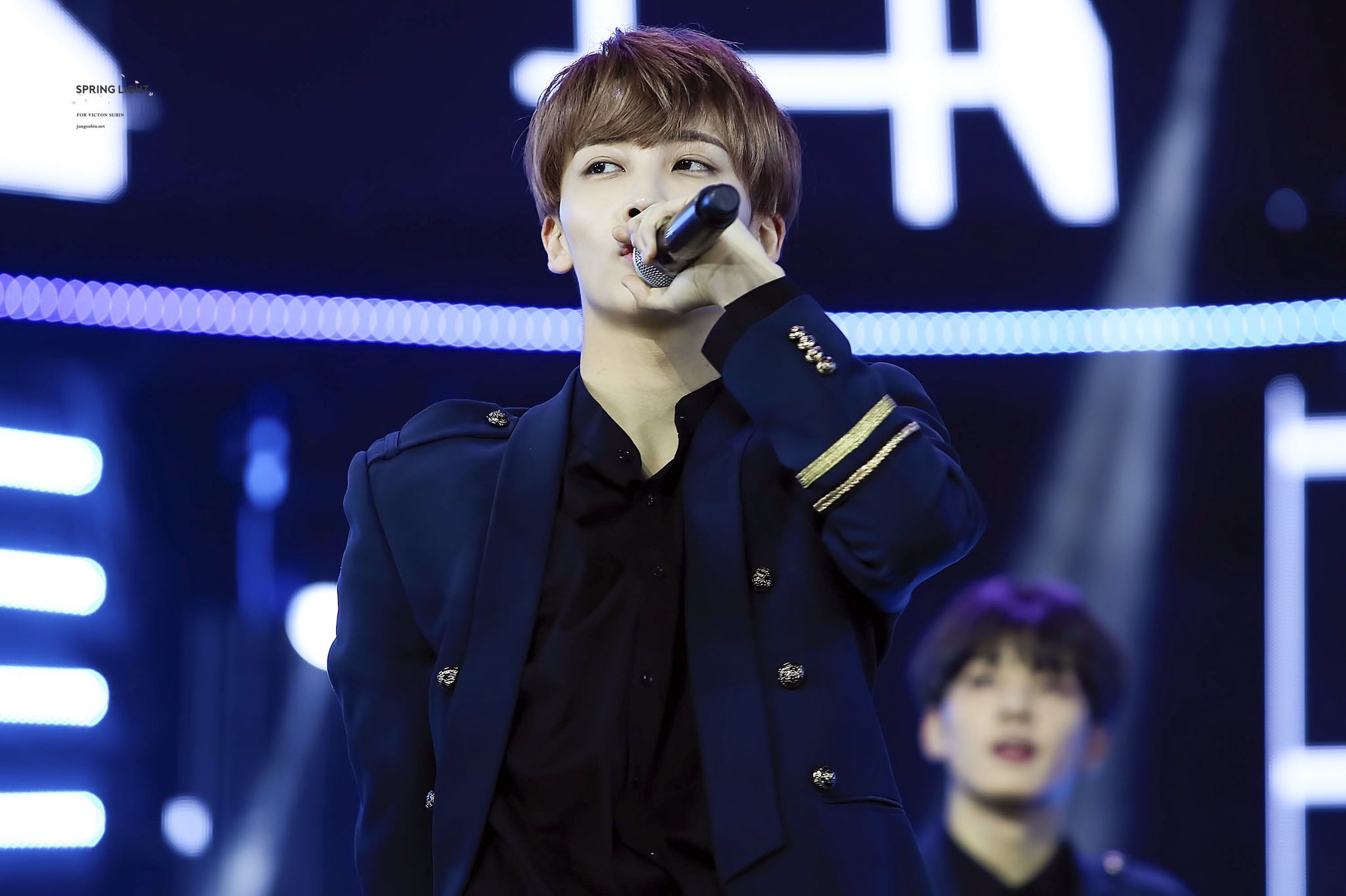 아 우리 윤님 누가뭐래도 내눈엔 천사고 교주님이여 | 인스티즈