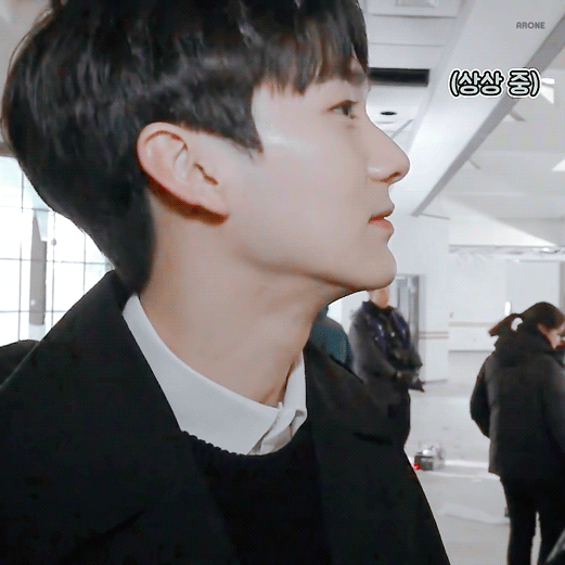 이게 바로 뉴이스트의 곽아론이다!!! | 인스티즈