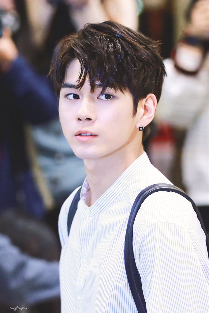 난 옹성우팬이지만..아직도 떵우가 무슨 톤인지 모르겠옹 | 인스티즈