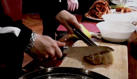 내가 좋아하는 방탄 슈가 손 모음 | 인스티즈